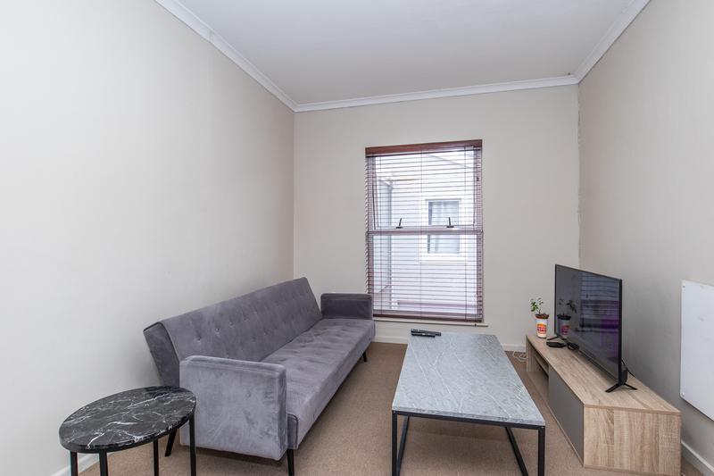 1 Bedroom Property for Sale in Claremont Western Cape